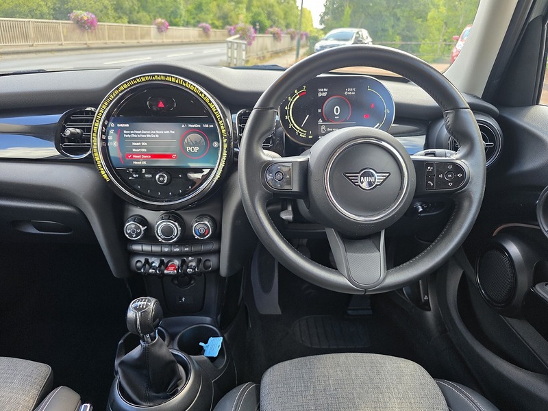 MINI Hatch Cooper Classic - U3705