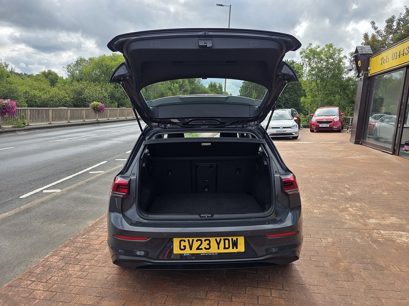 2023 23 VOLKSWAGEN GOLF