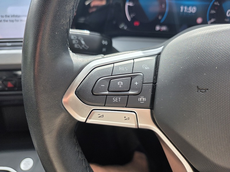 2023 23 VOLKSWAGEN GOLF