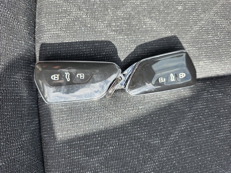 2023 23 VOLKSWAGEN GOLF