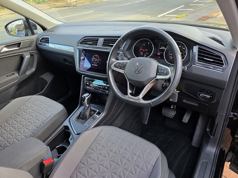 2022 22 VOLKSWAGEN TIGUAN
