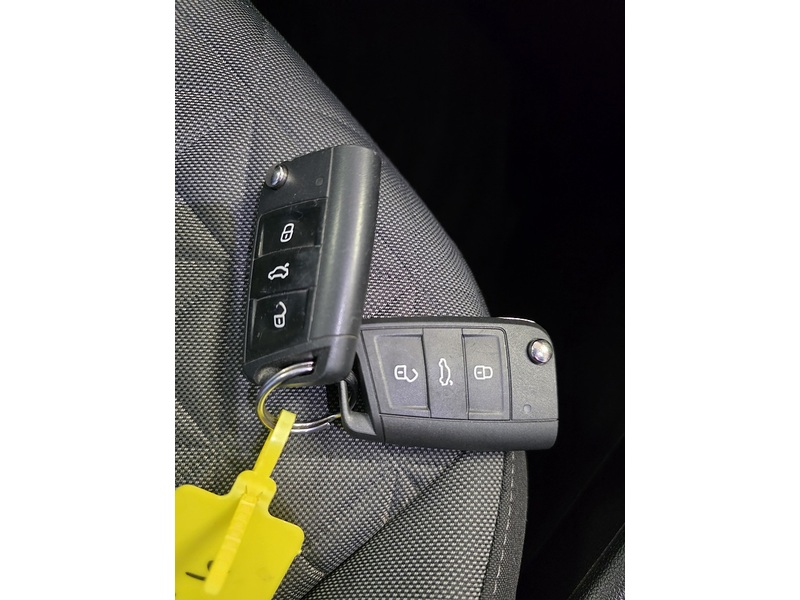 2022 22 VOLKSWAGEN TIGUAN