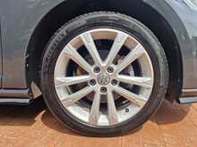 Volkswagen Golf TDI R-Line Edition 