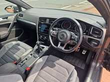 Volkswagen Golf TDI R-Line Edition 