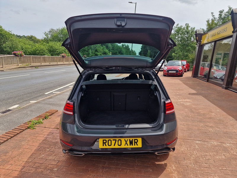 Volkswagen 2.0 TDI R-Line Edition Hatchback 5dr Diesel Manual Euro 6 (s/s) (150 ps)