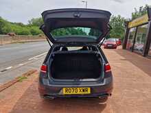 Volkswagen Golf TDI R-Line Edition 