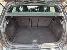 Volkswagen Golf TDI R-Line Edition 