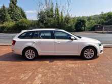 Skoda Octavia TDI S DSG 