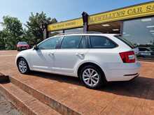Skoda Octavia TDI S DSG 