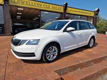 Skoda Octavia TDI S DSG 