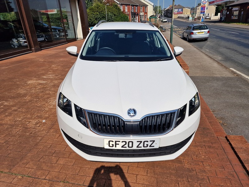 Skoda 1.6 TDI S Estate 5dr Petrol DSG Euro 6 (s/s) (115 ps)