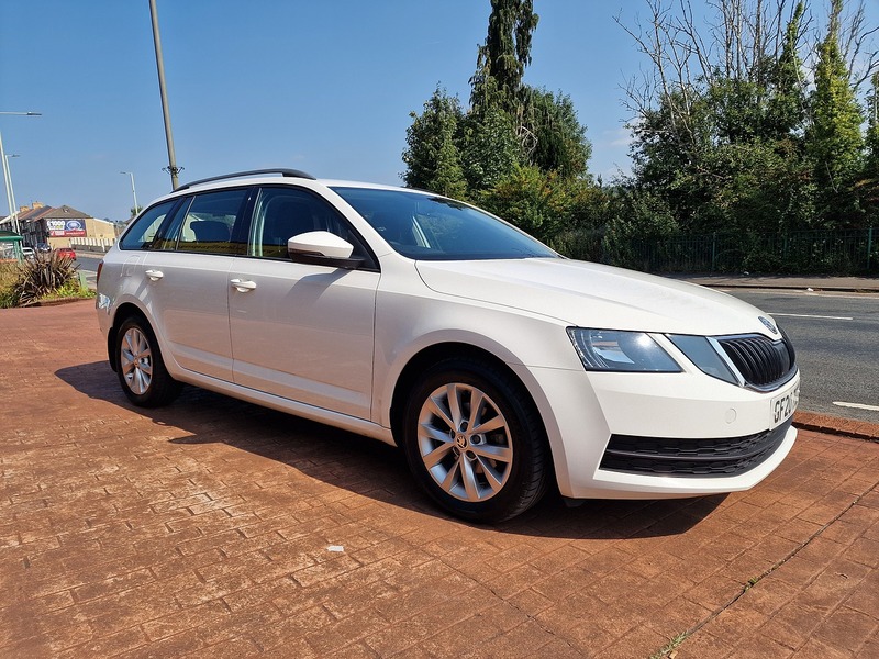 Skoda 1.6 TDI S Estate 5dr Petrol DSG Euro 6 (s/s) (115 ps)