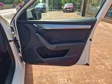 Skoda Octavia TDI S DSG 