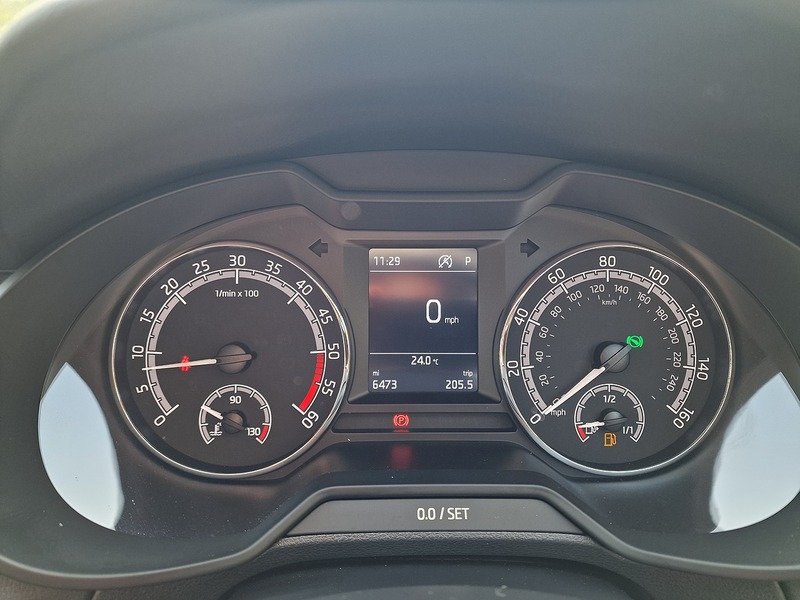 Skoda 1.6 TDI S Estate 5dr Petrol DSG Euro 6 (s/s) (115 ps)