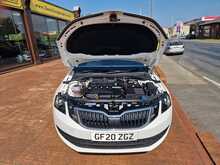 Skoda Octavia TDI S DSG 