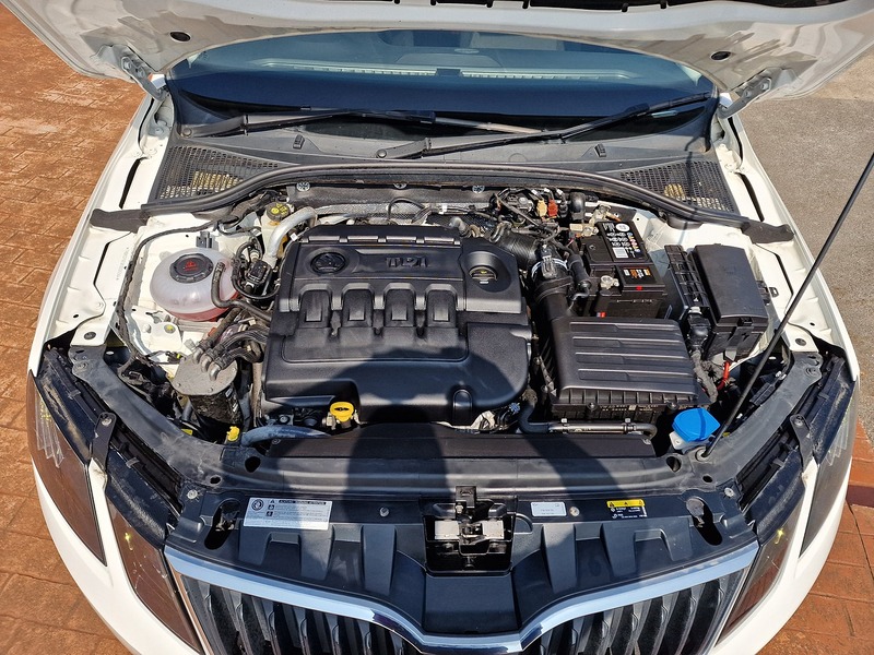 Skoda 1.6 TDI S Estate 5dr Petrol DSG Euro 6 (s/s) (115 ps)