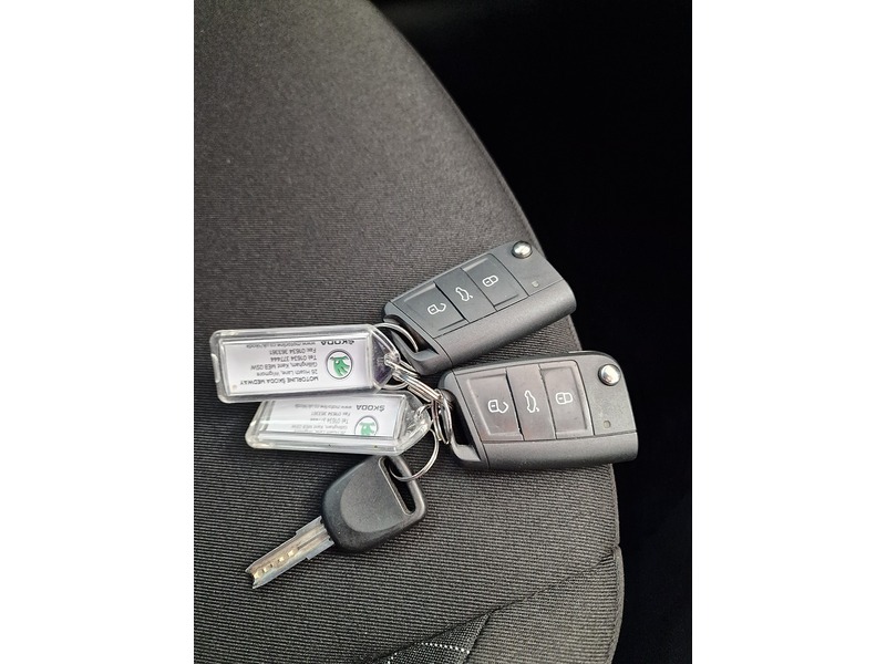 Skoda 1.6 TDI S Estate 5dr Petrol DSG Euro 6 (s/s) (115 ps)