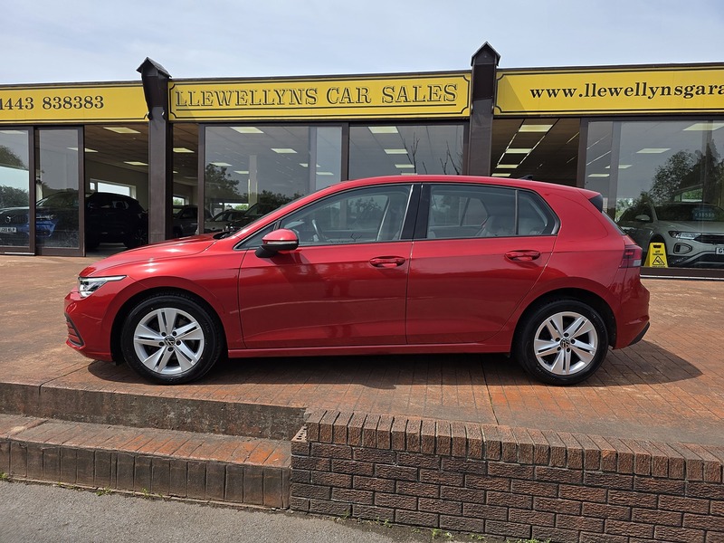 Volkswagen Golf TDI Life - U9442