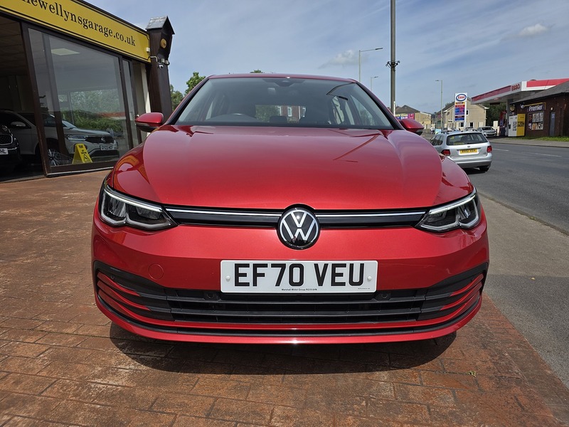 Volkswagen Golf TDI Life - U9442