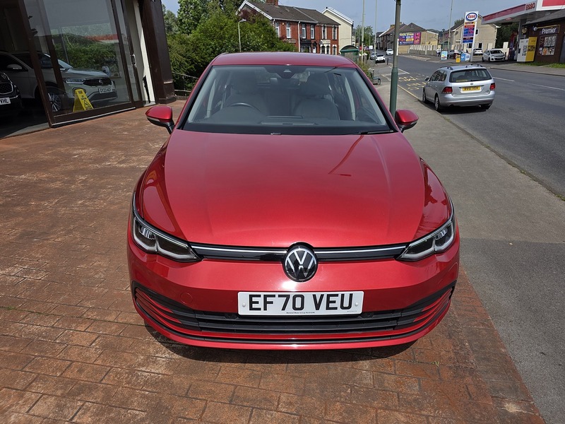 Volkswagen Golf TDI Life - U9442