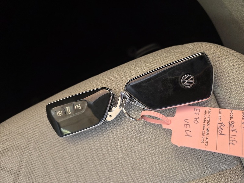 Volkswagen Golf TDI Life - U9442