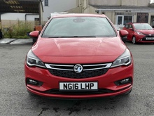 SRi Hatchback 1.0 Manual Petrol
