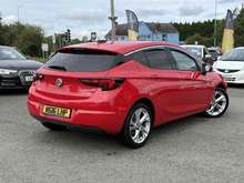 SRi Hatchback 1.0 Manual Petrol