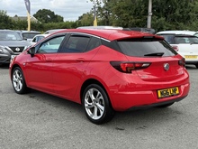 SRi Hatchback 1.0 Manual Petrol