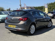 1.6 16v Elite Hatchback 5dr Petrol Manual Euro 5 (115 ps)