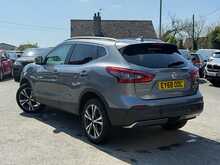 Nissan Qashqai DIG-T N-Connecta - U8743