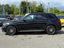 Mercedes-Benz GLC GLC250 AMG Night Edition - U8773