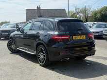 Mercedes-Benz GLC GLC250 AMG Night Edition - U8773