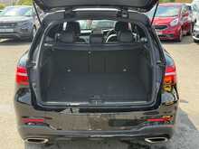 Mercedes-Benz GLC GLC250 AMG Night Edition - U8773