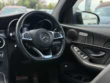 Mercedes-Benz GLC GLC250 AMG Night Edition - U8773