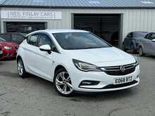 Vauxhall Astra i Turbo SRi Nav - U8778
