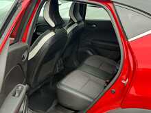 Renault Captur TCe SE Edition - U8787