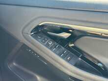 Land Rover Range Rover Evoque P200 MHEV R-Dynamic SE - U8795