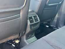 Skoda Karoq TSI SE - U8800