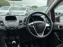 Ford Fiesta T EcoBoost Zetec - U8802