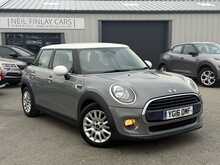 MINI Hatch Cooper D - U8806