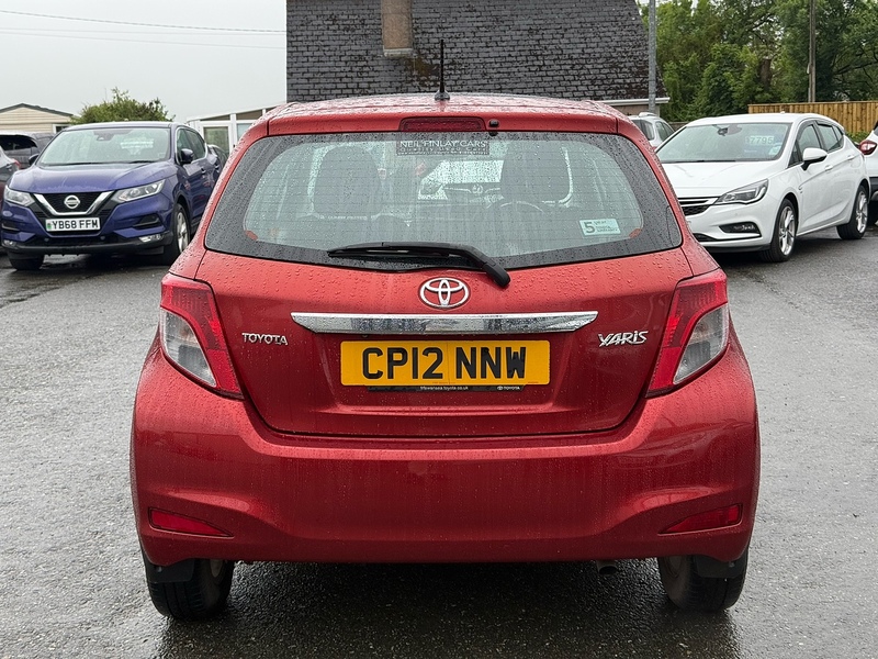 2012 2012 TOYOTA YARIS