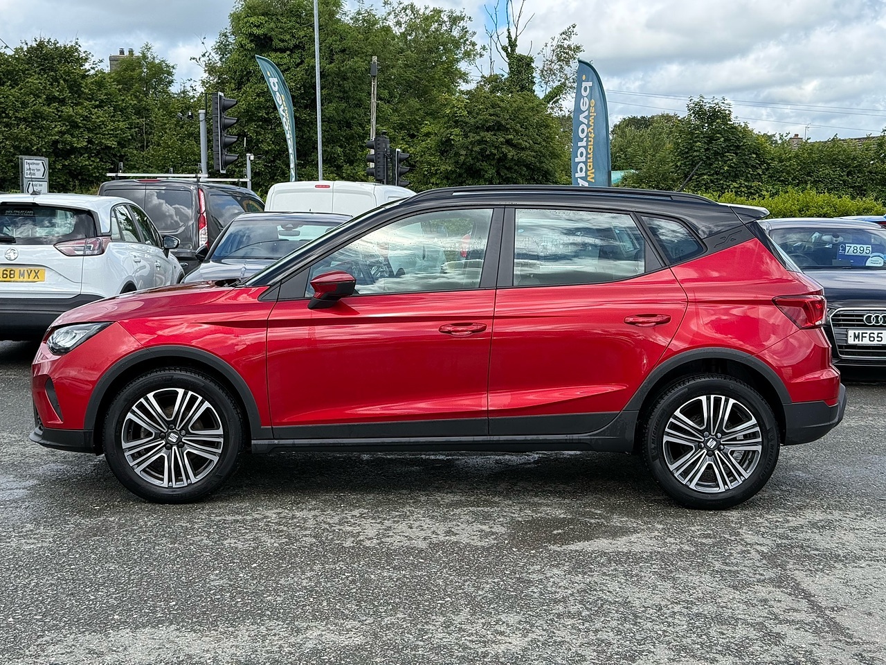 2023 SEAT Arona thumbnail 4