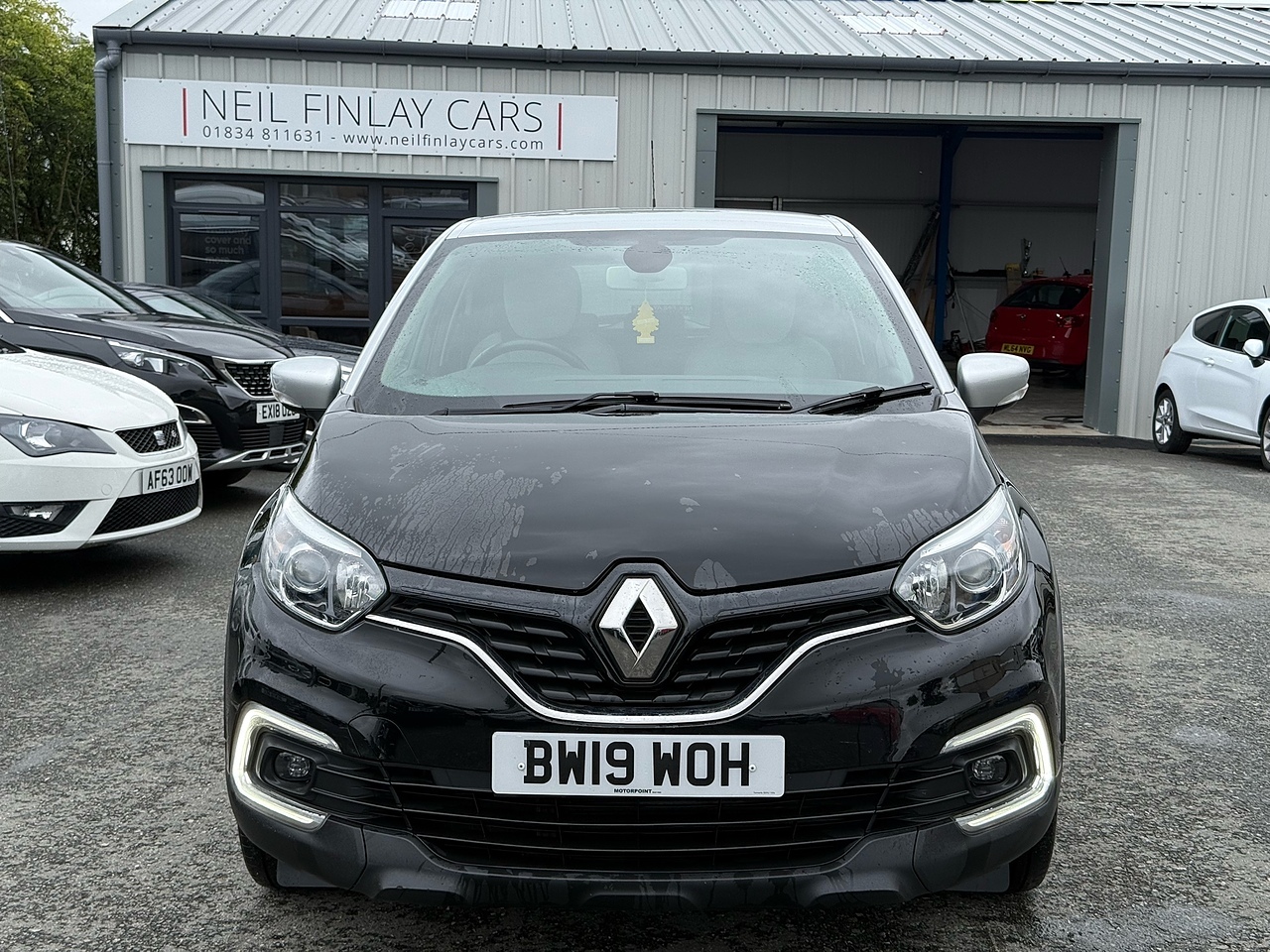 2019 Renault Captur thumbnail 2