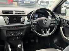 Skoda Fabia TSI SE - U8842