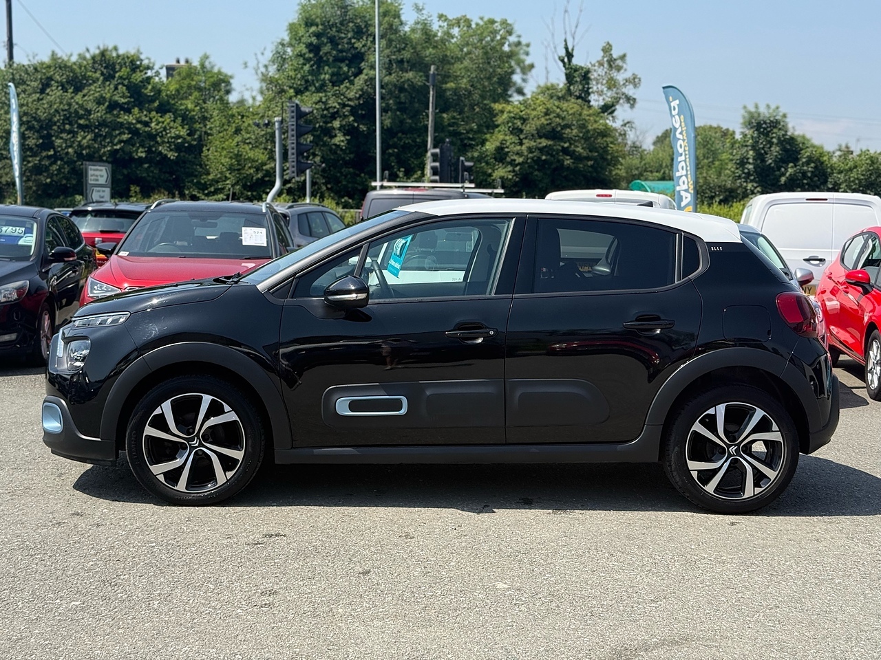 2023 Citroen C3 thumbnail 4