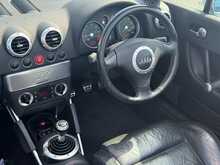 Audi TT T - U8869