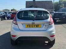 Ford Fiesta Zetec - U8879