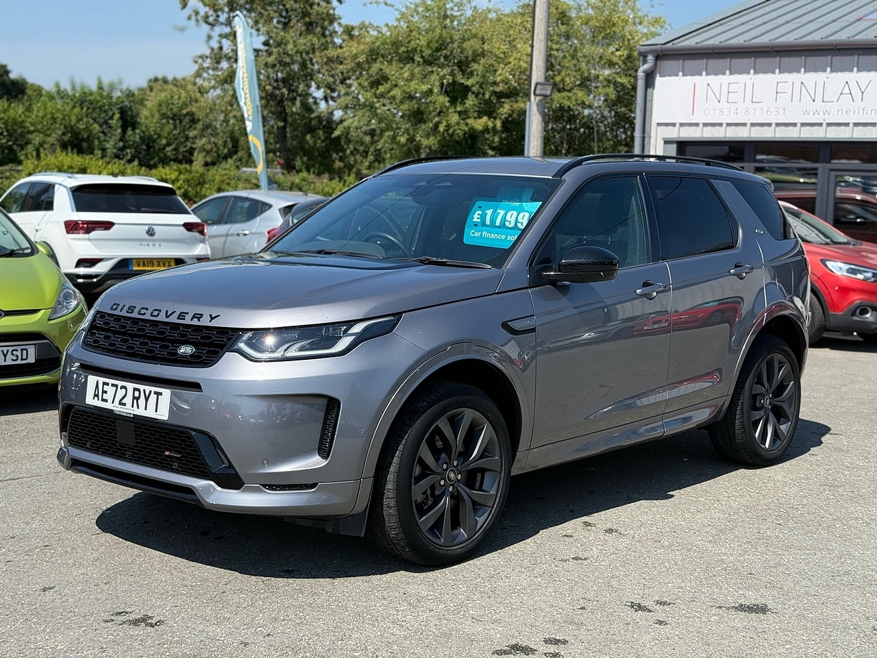 2022 Land Rover Discovery Sport thumbnail 3