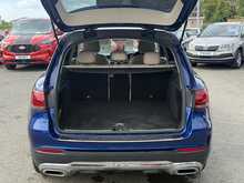 Mercedes-Benz GLC GLC220d Sport - U8907