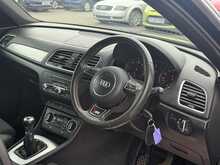 Audi Q3 TDI S line Edition - U8912